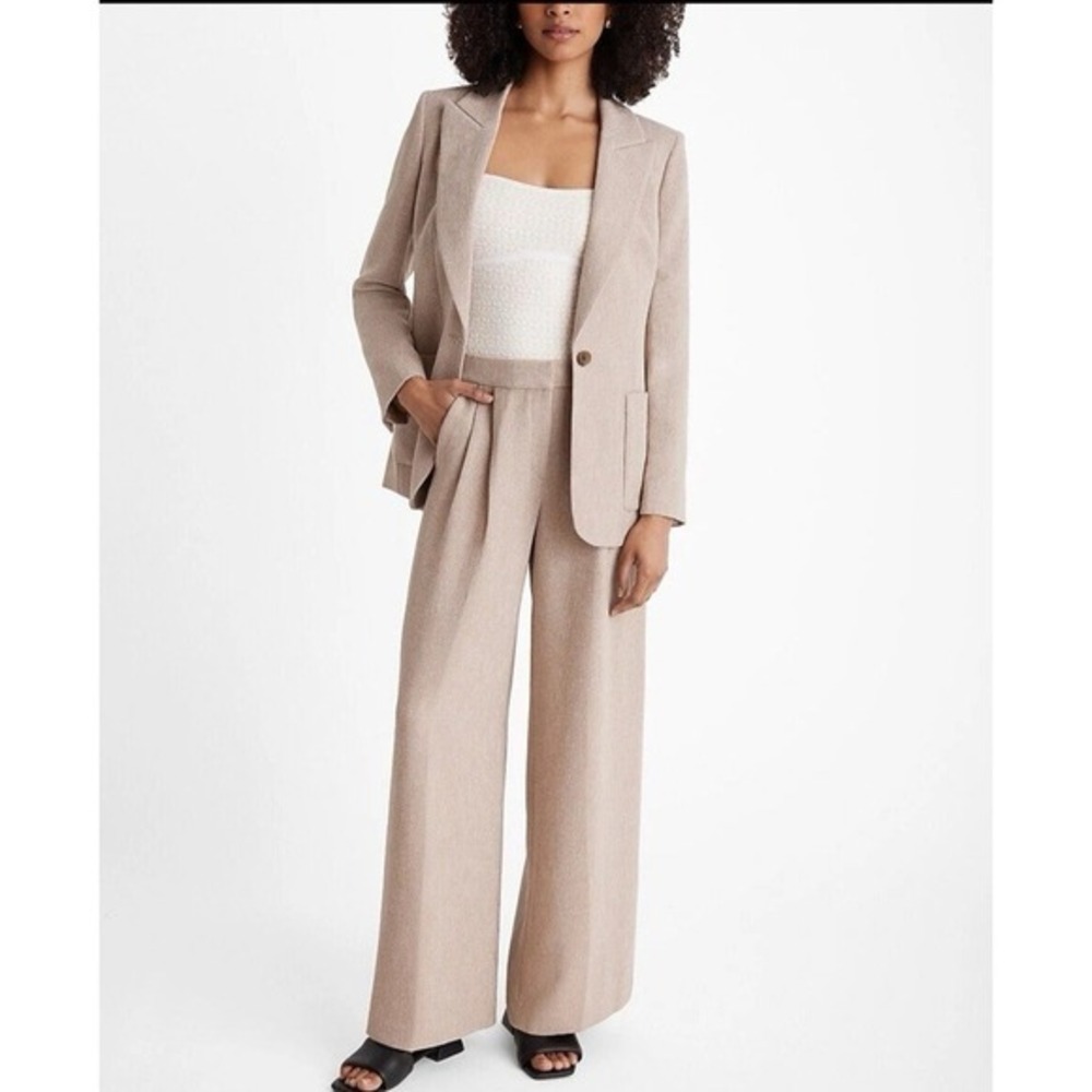 NWT Express Stylist Pants Womens 10 Cream Wide Leg High Rise Trouser Career Work